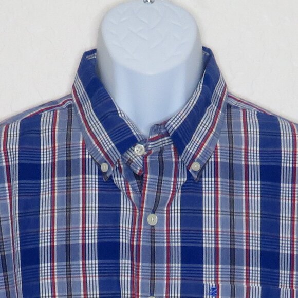 IZOD* Men's Short Sleeve Button Down Curved Hem Chest Pocket Shirt~ Size XL - Picture 11 of 12